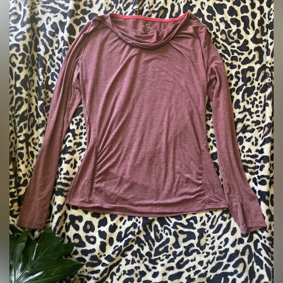 athleta shirt - Picture 6 of 6